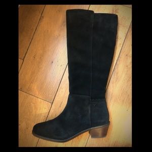 Vionic Black Tinsley Suede Boots 8